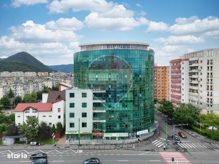 Spațiu comercial, de 165 mp, în Vlahuță