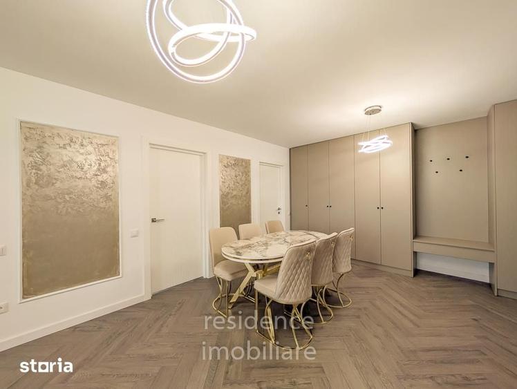 Apartament cu 3 camere semidecomandat în Sopor