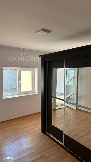 Casă cu 3 camere decomandat cu Teren 275 Mp în Palas