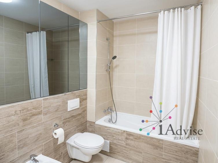 Penthouse cu 4 camere decomandat în Răcădău