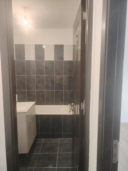 Garsonieră decomandată în Rahova