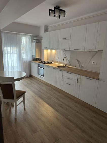 Proprietar, inchiriez garsoniera spatioasa in cartierul Fiald - 4