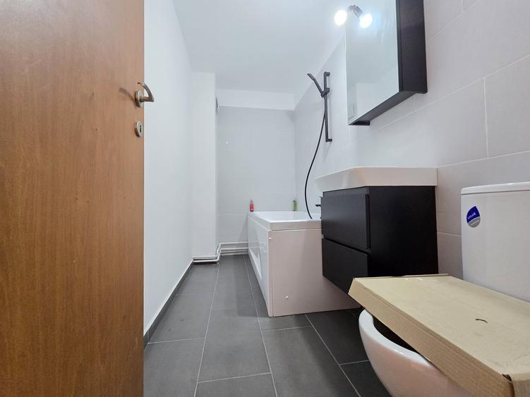 Apartament cu 3 camere decomandat, mobilat în 13 Septembrie