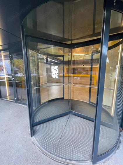 Spațiu comercial, de 280 mp, în Nord