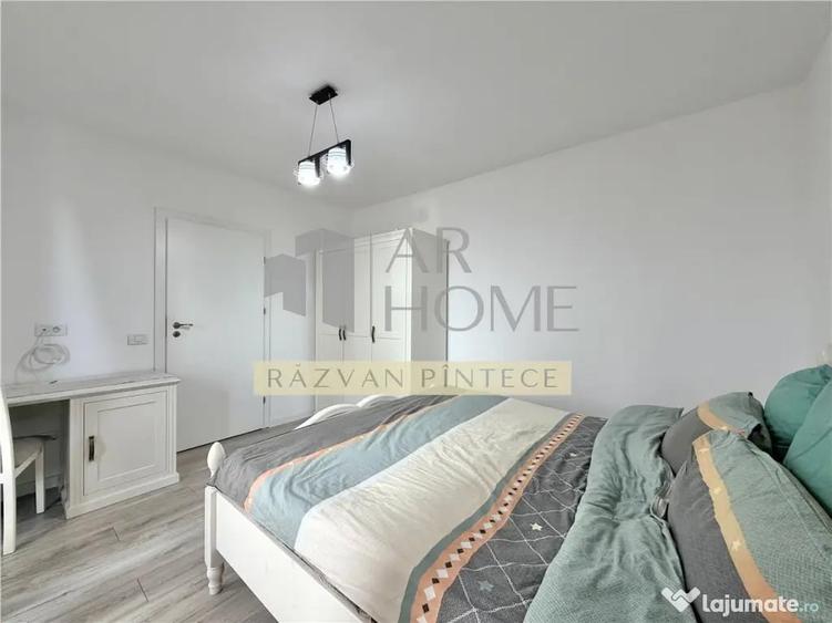 Apartament cu 3 camere decomandat în Păulești