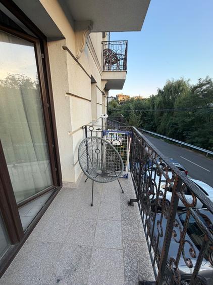 Garsonieră decomandată în Rediu