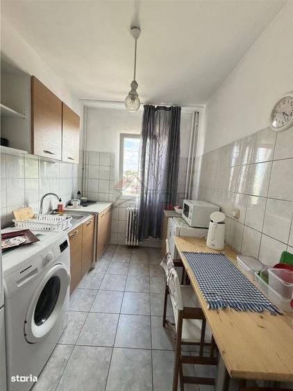 Apartament cu 2 camere nedecomandat în Podu Roș