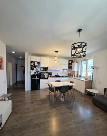 Apartament cu 3 camere semidecomandat, mobilat în Mănăștur