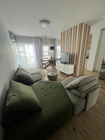 Apartament cu 3 camere decomandat în Pipera