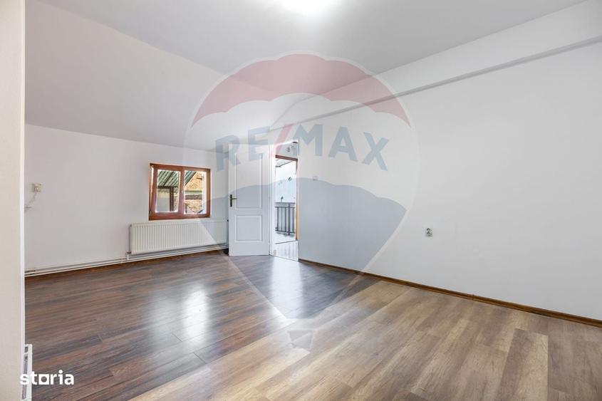 Apartament la casa, ultracentral in Medias farmec istoric - 9