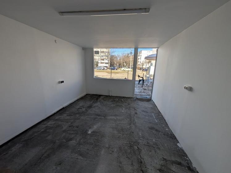 Spațiu comercial, de 30 mp, în Gară