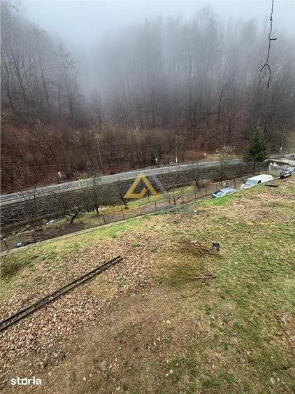 Casă cu Teren 2100 Mp în Central