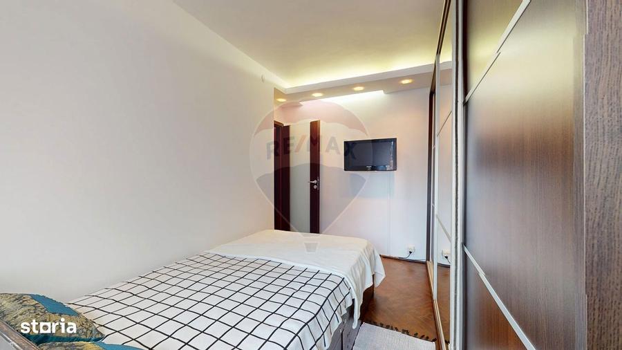 Apartament cu 2 camere decomandat, mobilat în Central