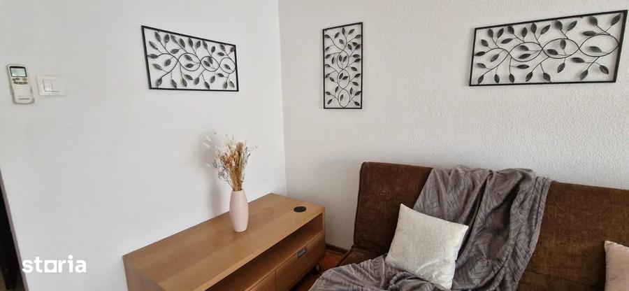 Apartament cu 2 camere decomandat, mobilat în Unirii