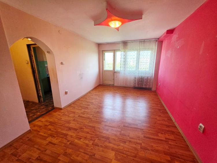 Apartament cu 2 camere semidecomandat în Nord