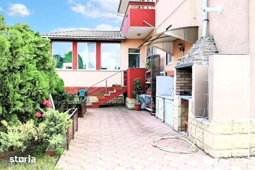 Casă cu 4 camere cu Teren 1094 Mp în Ovidiu