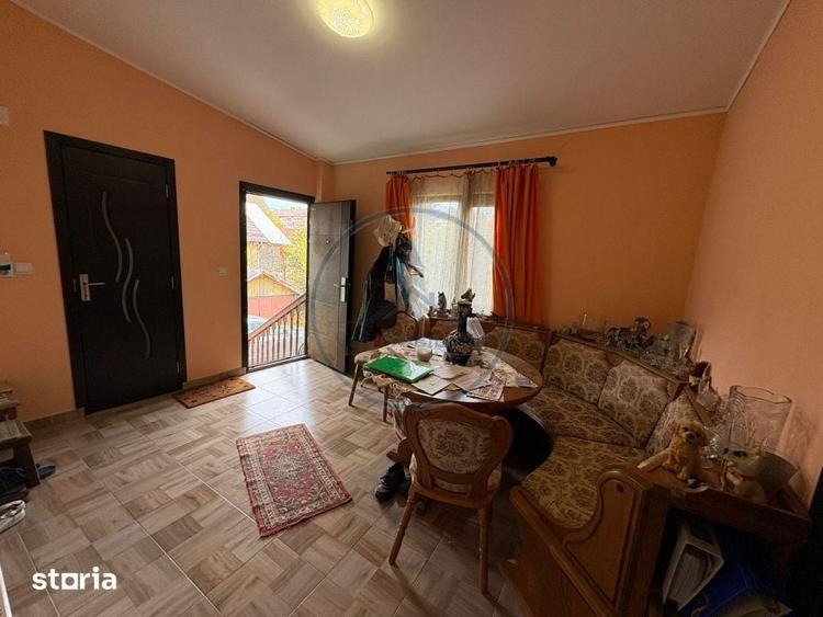 Casă cu 7 camere cu Teren 943 Mp în Independenței