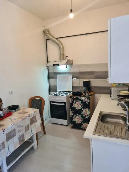 Garsonieră decomandată în Popoveni