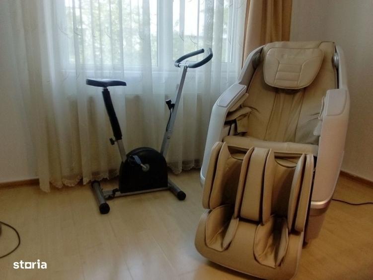 Apartament cu 3 camere decomandat în Dristor
