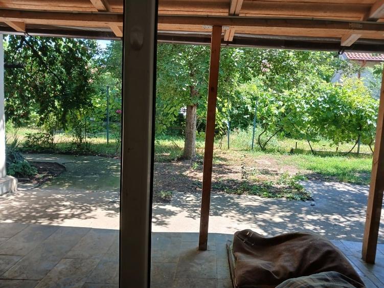 Casă individuală cu 5 camere cu Canalizare în Nord