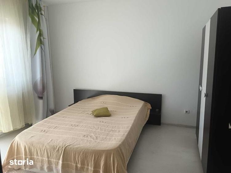 Apartament cu 3 camere decomandat în Vest