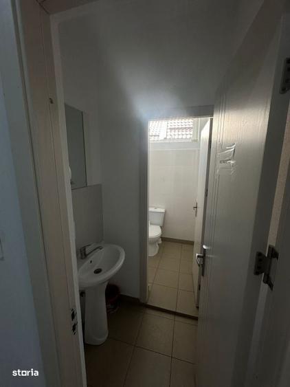 Spațiu comercial, de 60 mp, în Central