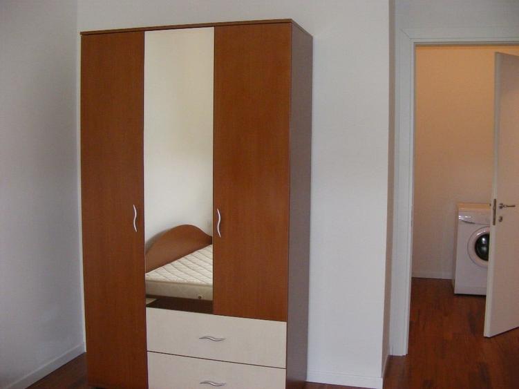 Apartament cu 2 camere decomandat în Torontalului