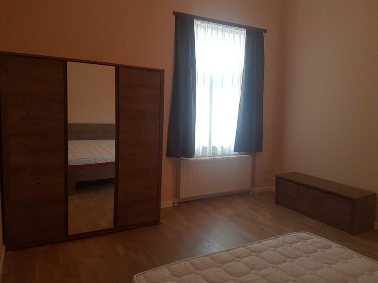 Apartament cu 2 camere decomandat, mobilat în Ultracentral