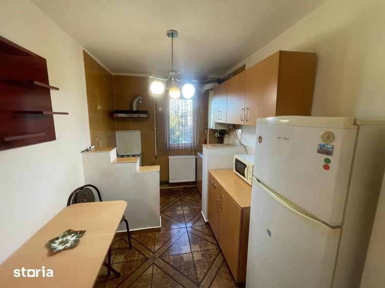 Apartament cu 2 camere semidecomandat în Noua