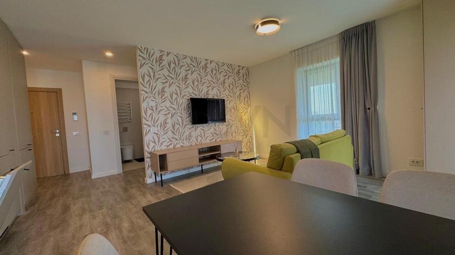 Apartament cu 2 camere semidecomandat, mobilat în P-ta Presei Libere