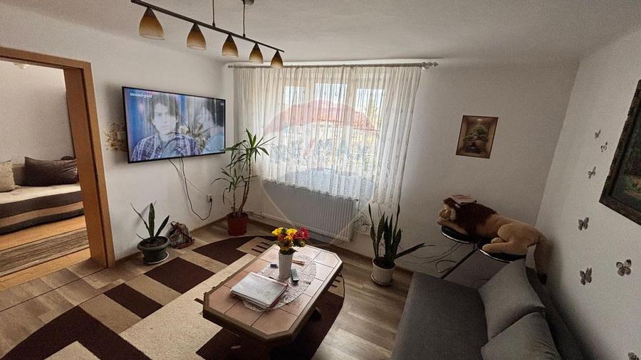 Casa duplex, 3 camere, curte, terasa, in zona linistita - 3