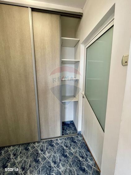 Apartament cu 3 camere semidecomandat în Nord