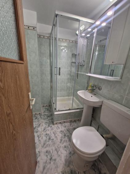Apartament cu 4 camere decomandat în Timpuri Noi