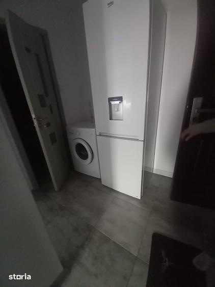 Garsonieră decomandată în Central
