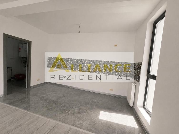 Casă cu 4 camere cu Canalizare în Berceni