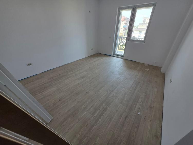 Apartament cu 2 camere decomandat în Dobroești