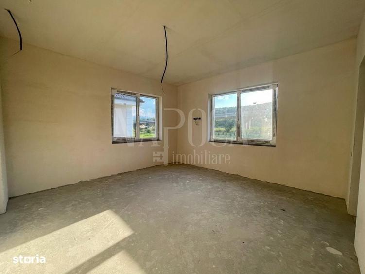 Casă cu 4 camere în Luna