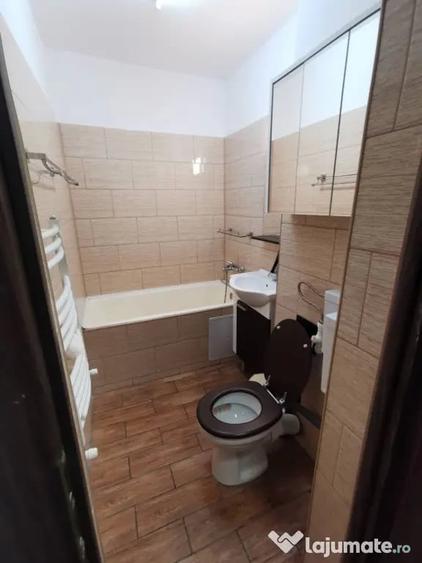 Garsonieră în Apărătorii Patriei