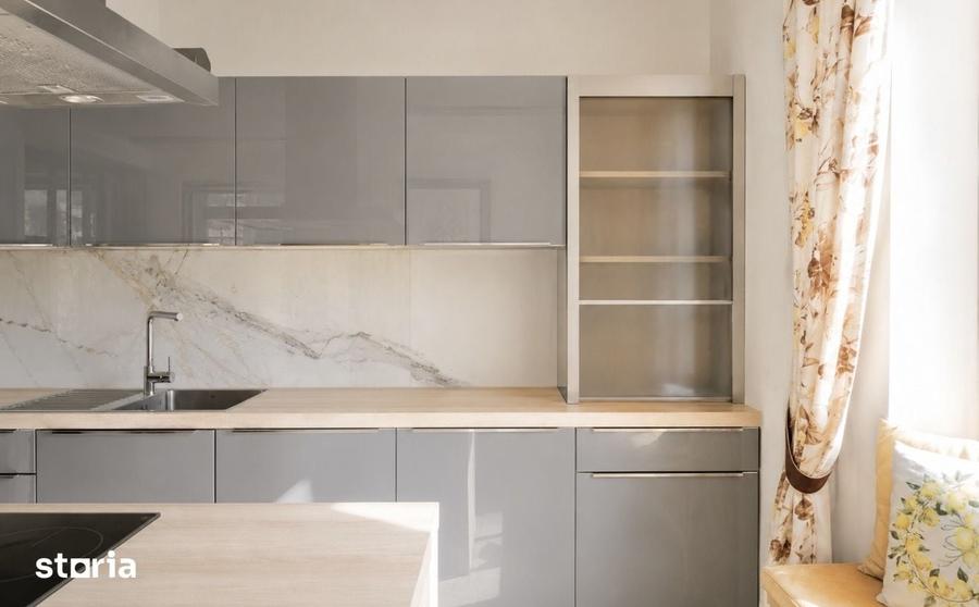 Casă cu 7 camere cu Teren 475 Mp în Domenii