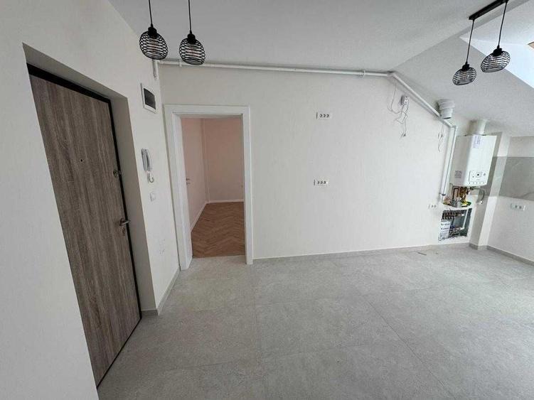 Apartament cu 2 camere decomandat în Soarelui