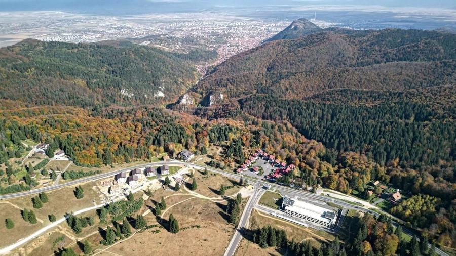 Teren Construcții intravilan de 5085 mp, în Poiana Brașov