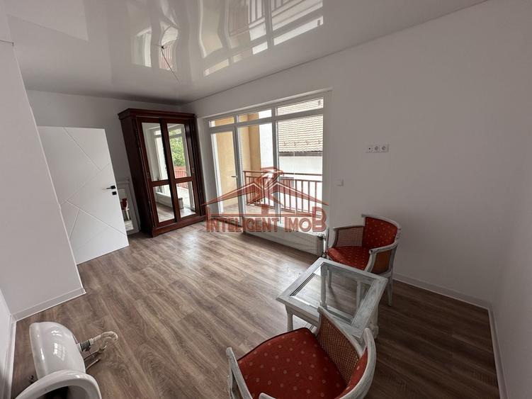 Duplex cu 4 camere cu Canalizare în Șelimbăr