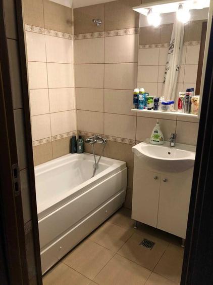 Garsoniera decomandata 35 m2 si loc parcare privat - 3