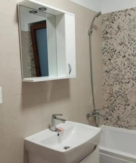 Apartament cu 3 camere decomandat, mobilat în Theodor Pallady
