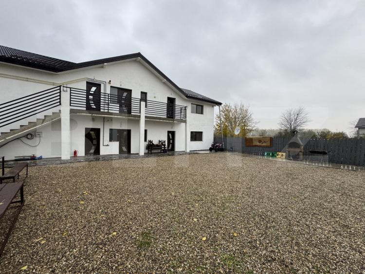 Apartament cu 2 camere decomandat, mobilat în Popoveni