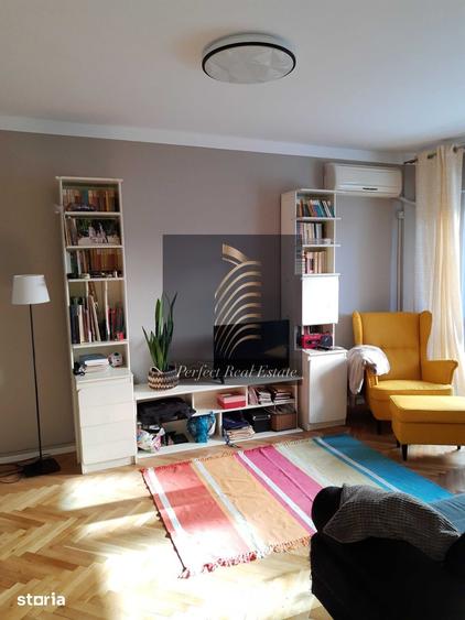 Apartament cu 3 camere semidecomandat în Central