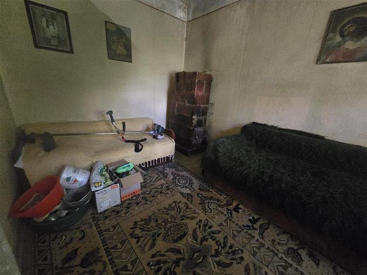 Casă cu 3 camere cu Canalizare în Șercaia