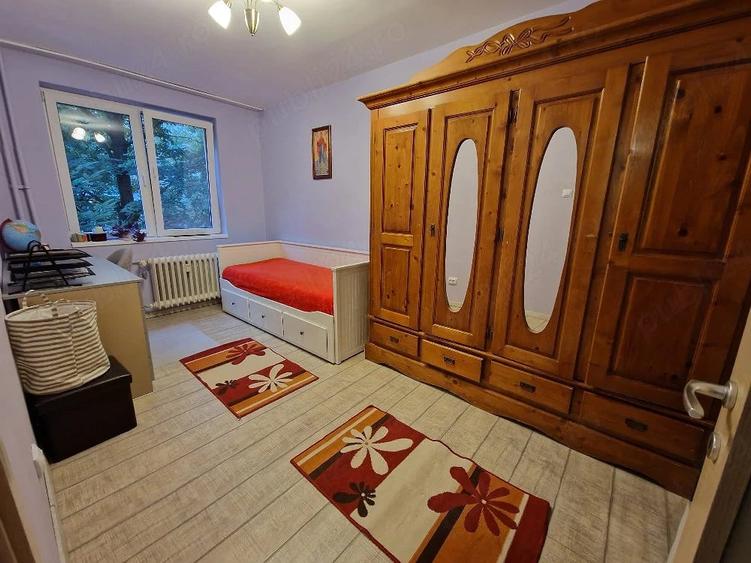 Apartament cu 3 camere decomandat în Gheorgheni