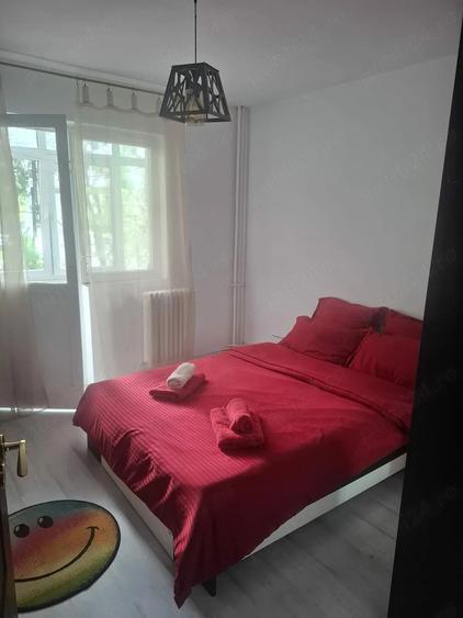 Apartament cu 3 camere decomandat în Alexandru cel Bun