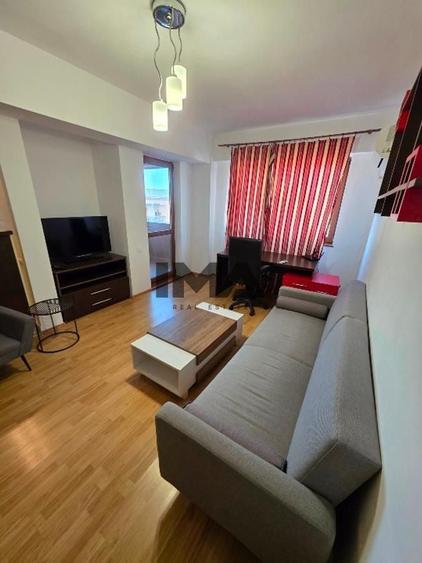Apartament cu 2 camere semidecomandat în Mărăști